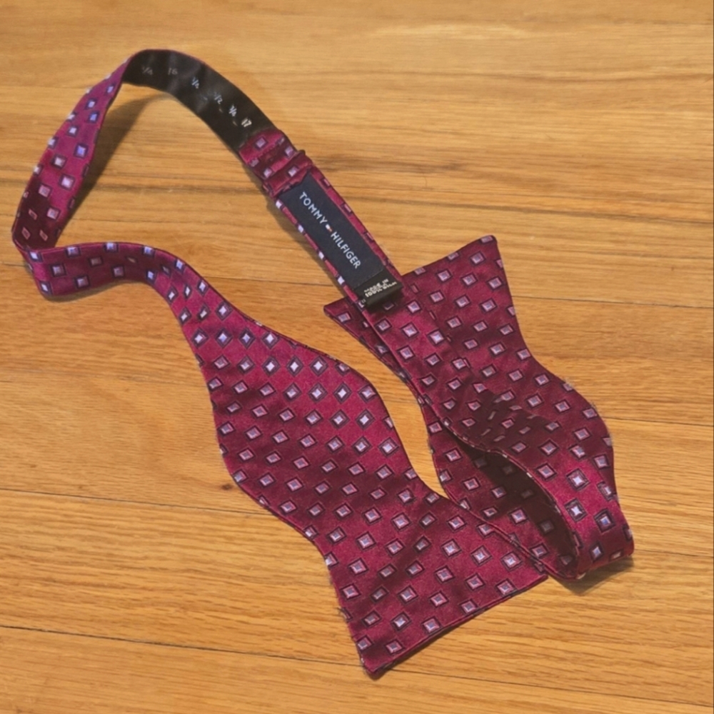 Bow Tie